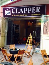 Cafe Clapper