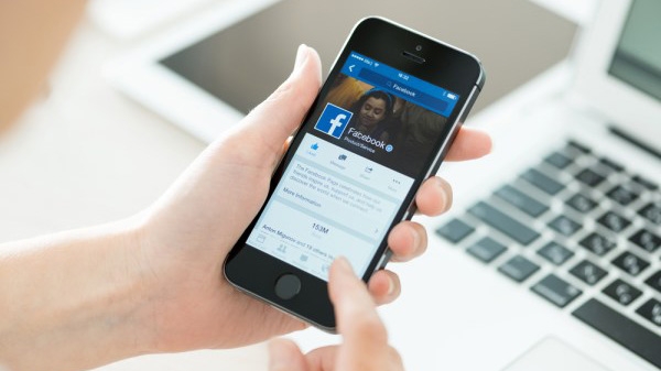 Tìm facebook bằng số điện thoại​