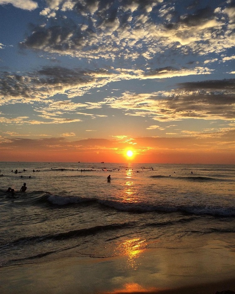 múi giờ qatar và việt nam