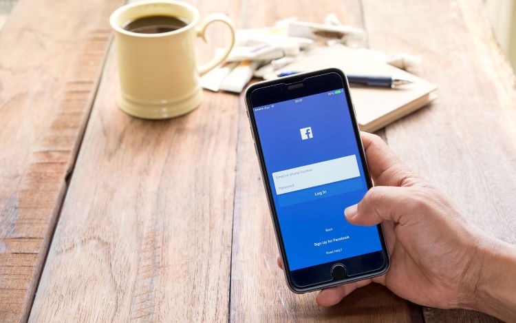 Thuê chạy quảng cáo facebook giá bao nhiêu